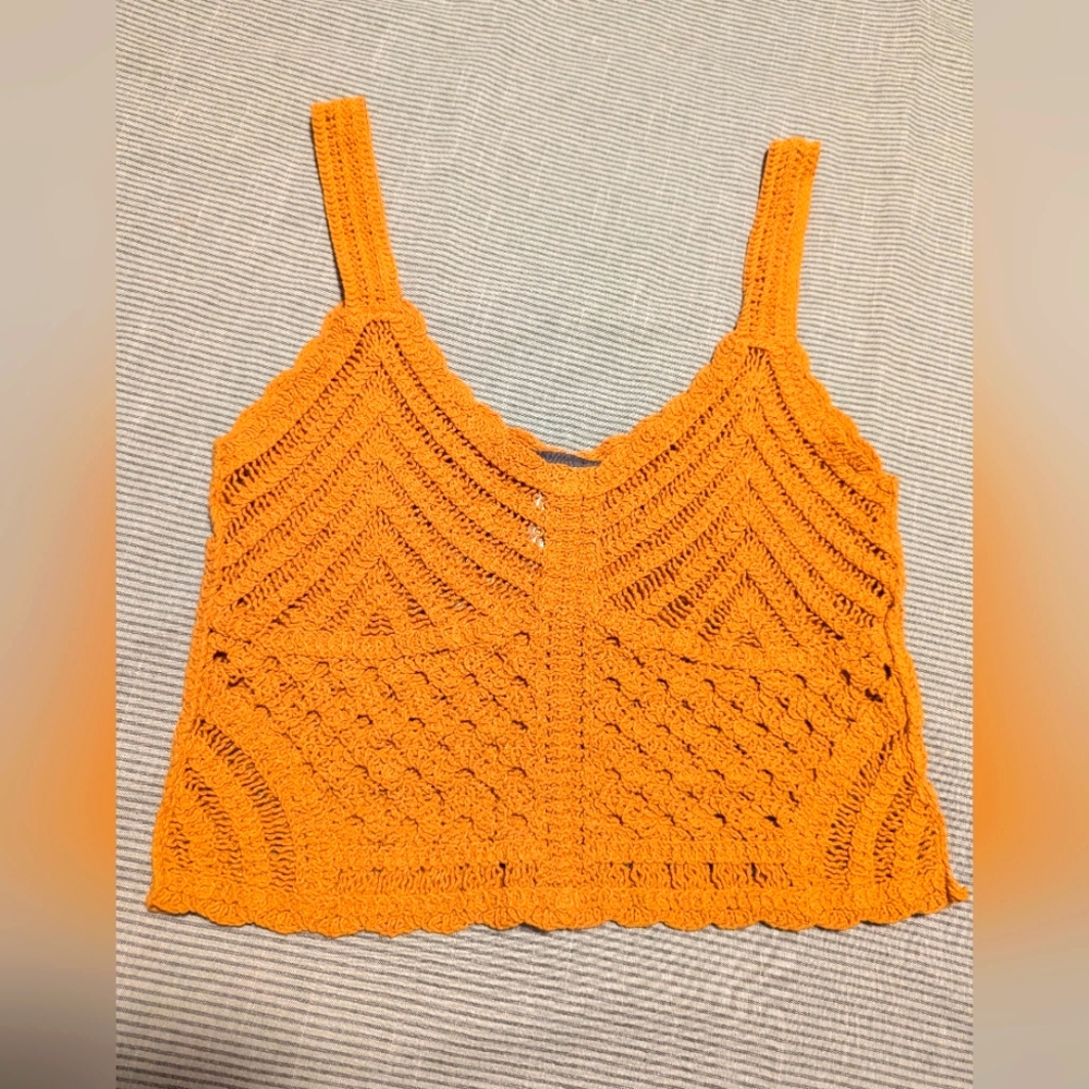 Crochet crop tank